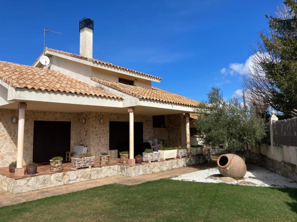 Casa El Descanso Ortigosa Del Monte Exteriör bild