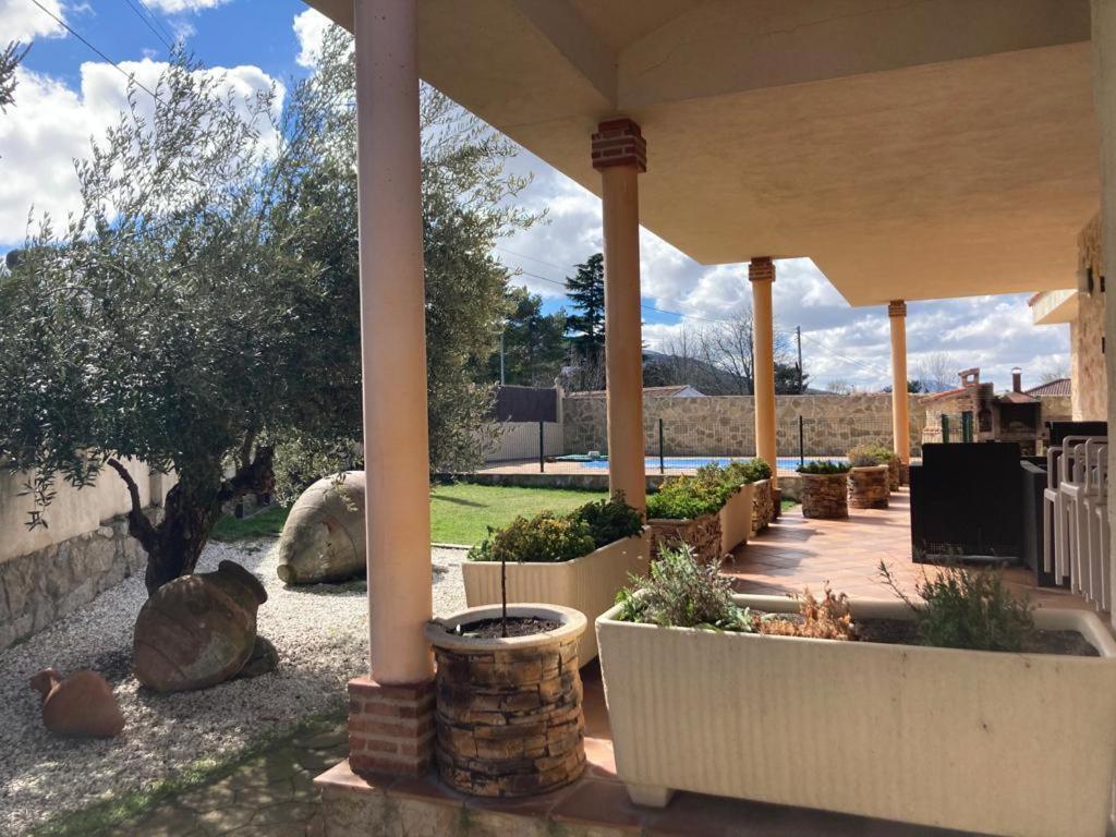Casa El Descanso Ortigosa Del Monte Exteriör bild