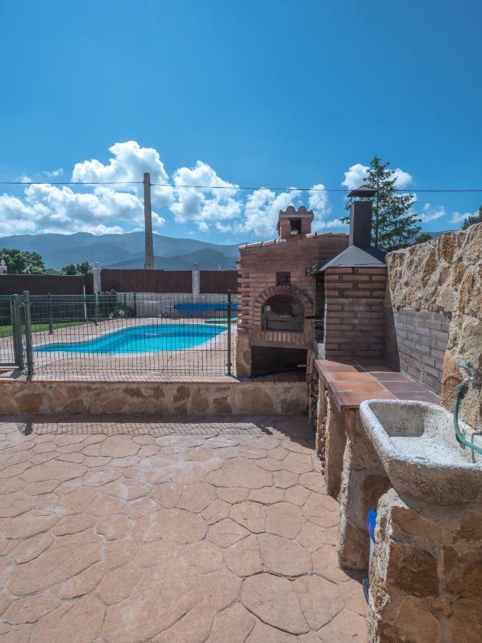 Casa El Descanso Ortigosa Del Monte Exteriör bild